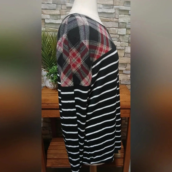 Maurices 24/7 Plaid Stripe Blocked Football Sweater XL - Picture 3 of 6